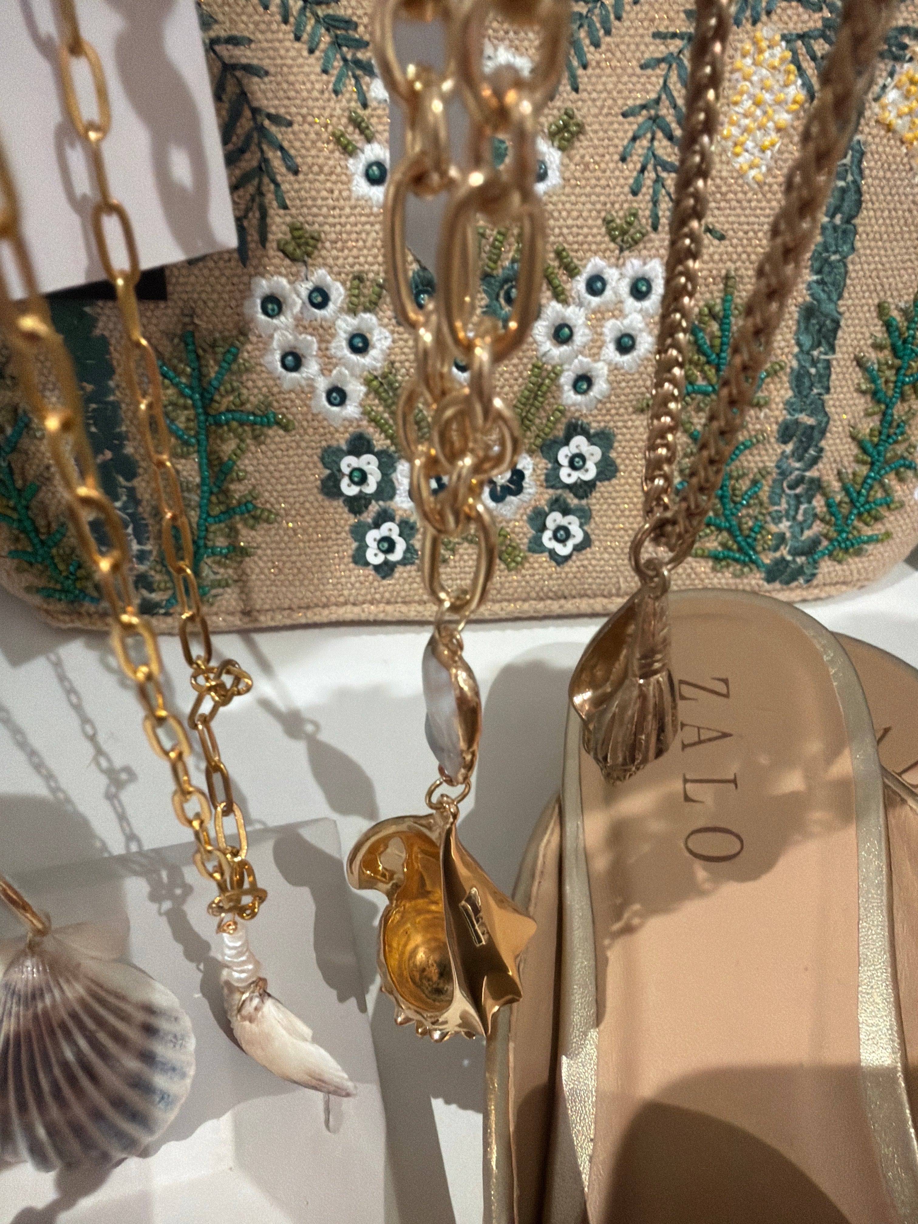 Sally Shell Necklace