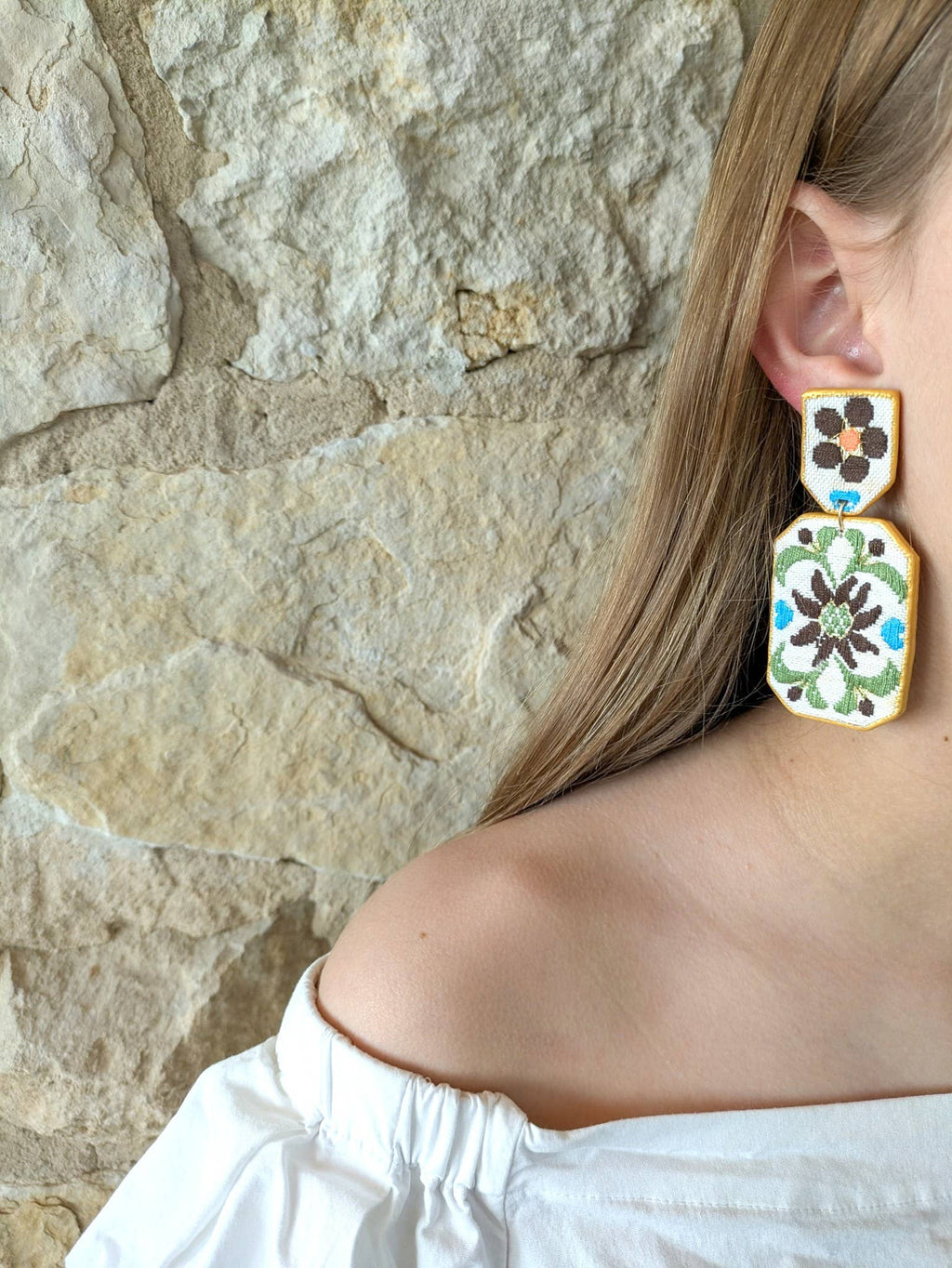Carolina Statement Earring - Brown