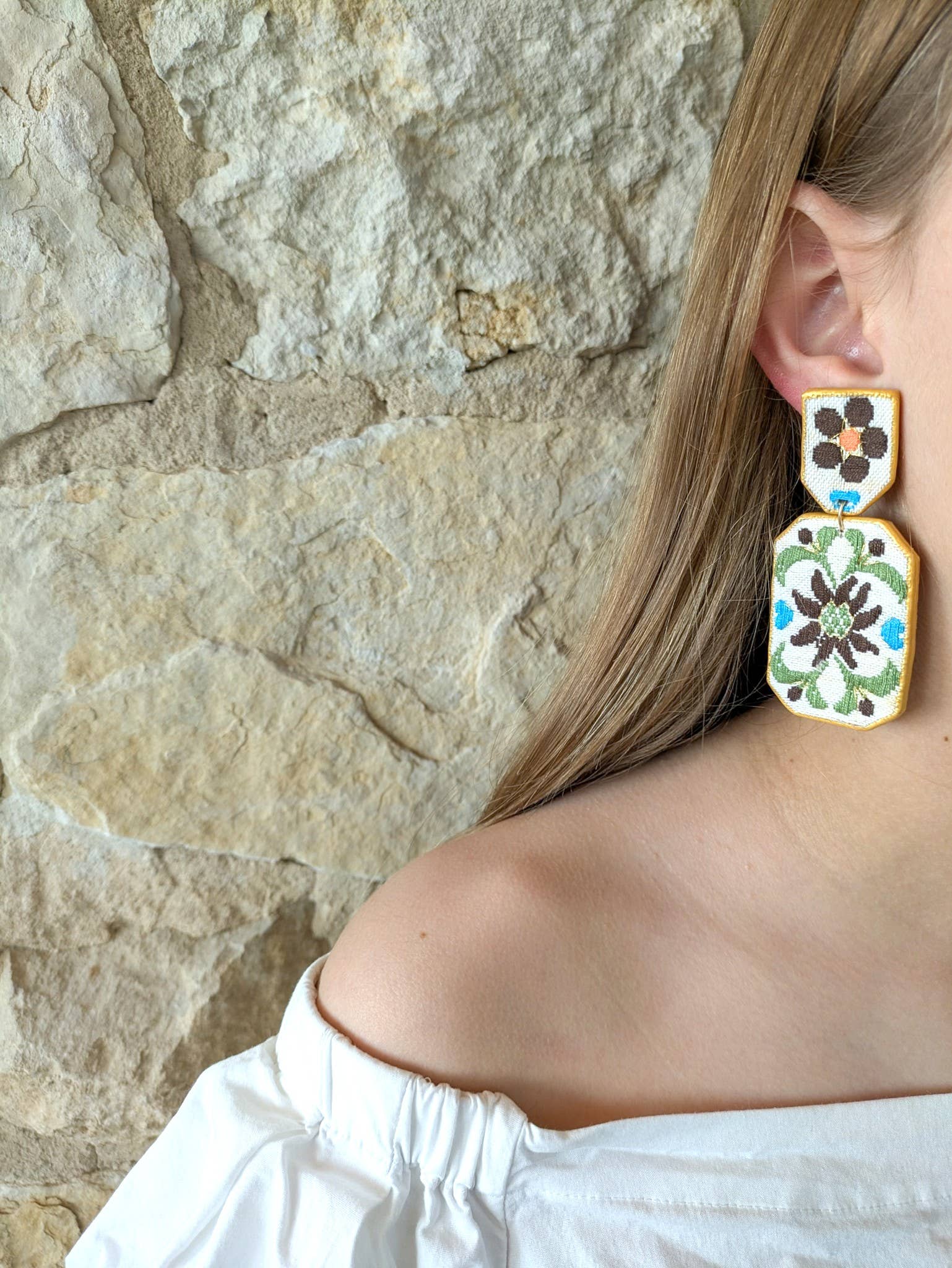 Carolina Statement Earring - Brown