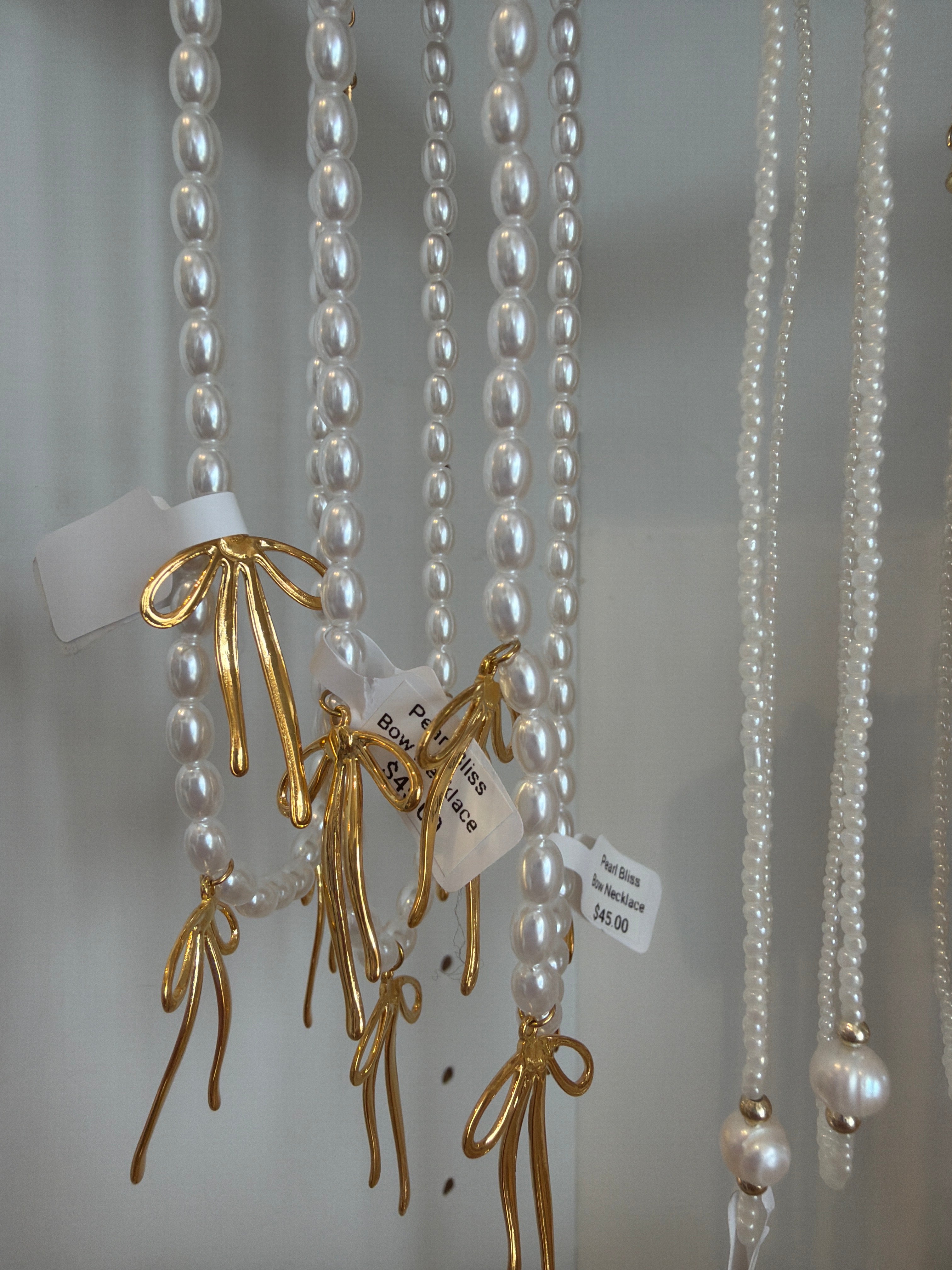Pearl Bliss Bow Necklace